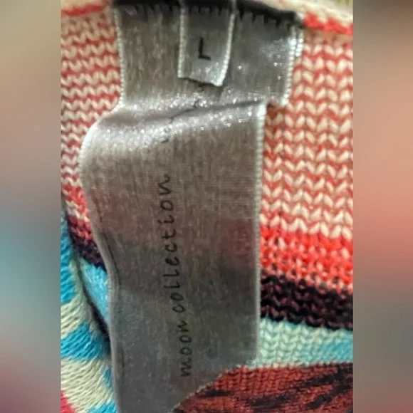 Moon Collection Los Angeles Sweater Size Large - Picture 3 of 3